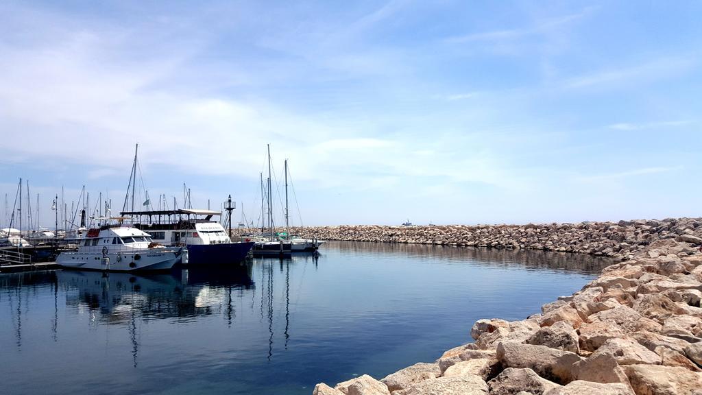 Ithaki Phinikoudes Apartment No. 102 ลาร์นาคา ภายนอก รูปภาพ